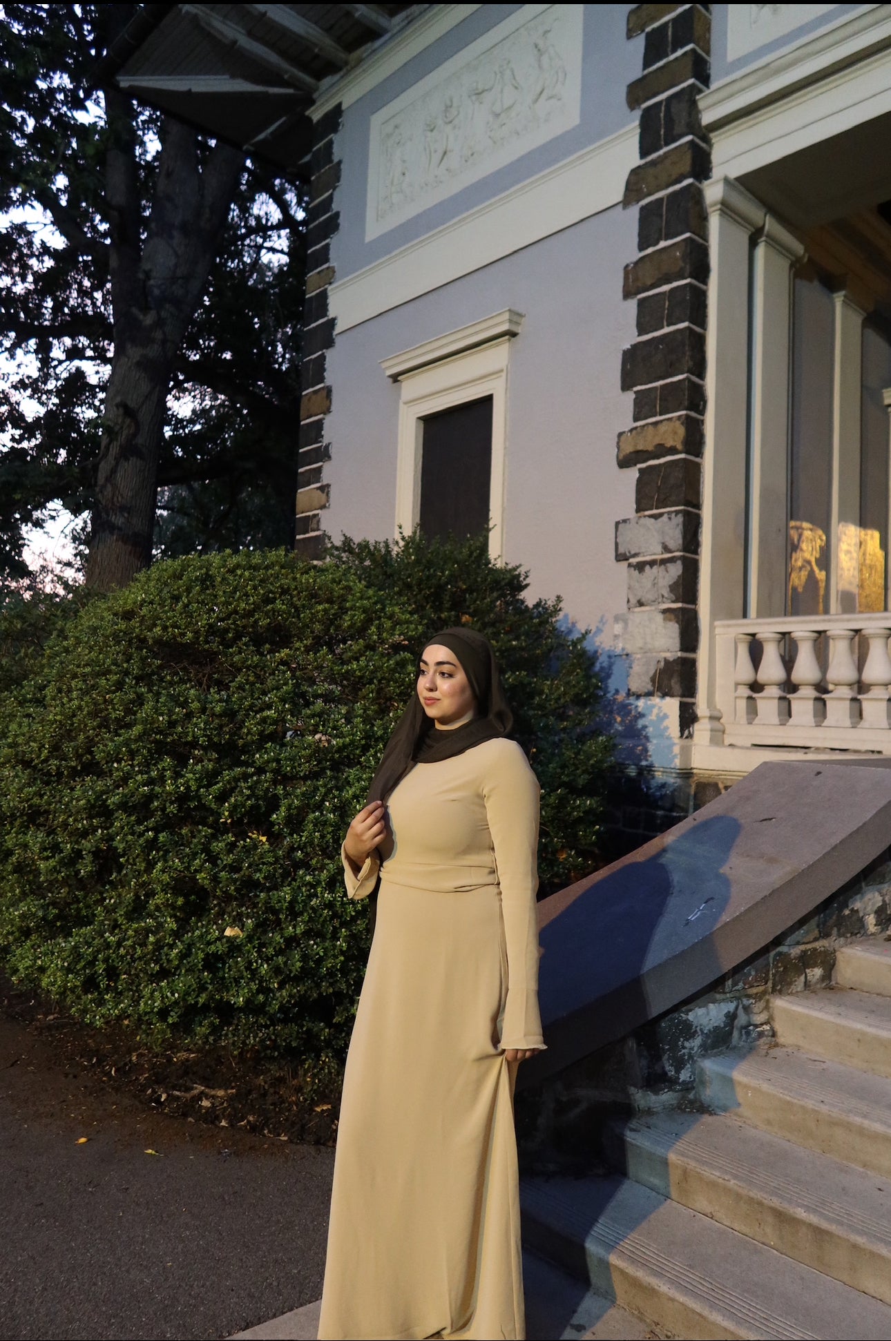 Alma Dress