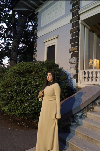 Alma Dress