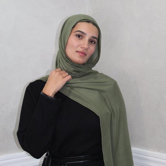 Bamboo Woven Model Hijab Set ~ Zaytouna